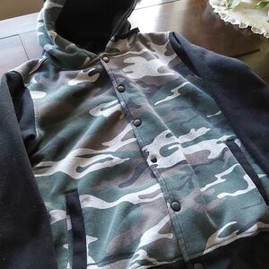 🤑WINTER CLEAROUT !!!🤑deluxe zipped hoodie